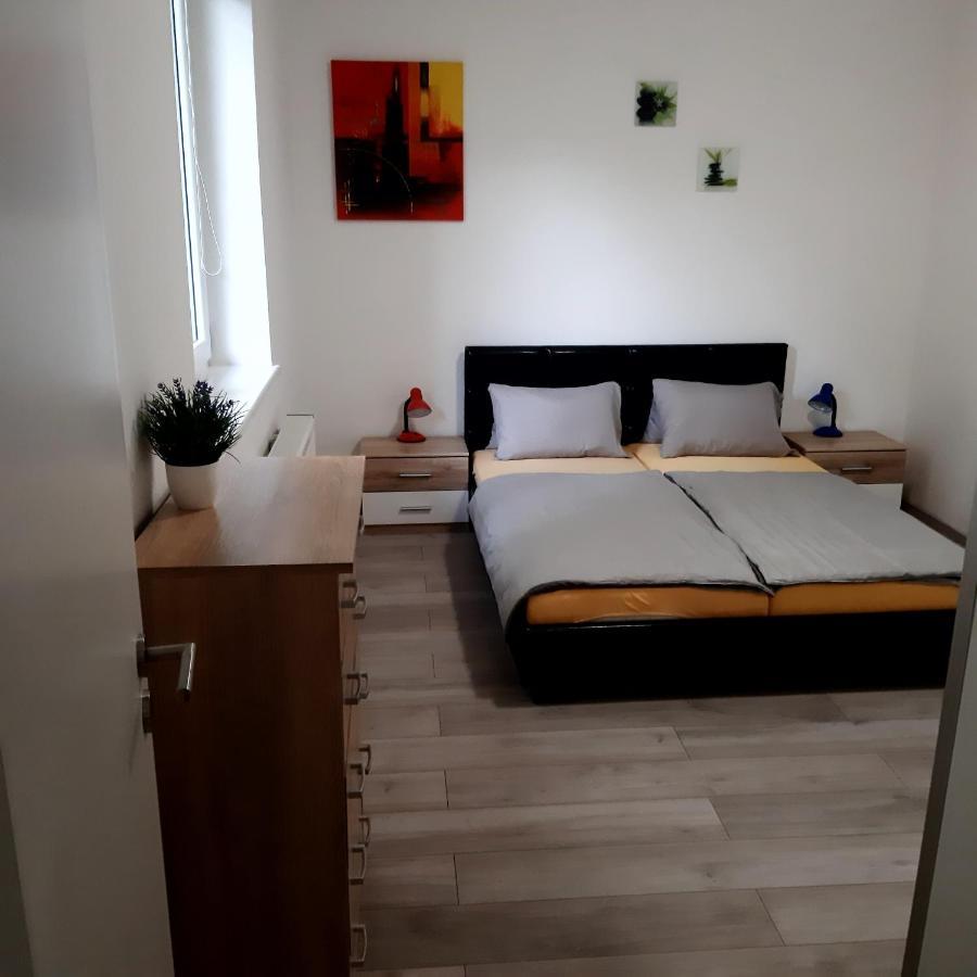 Na Skorku Apartment *